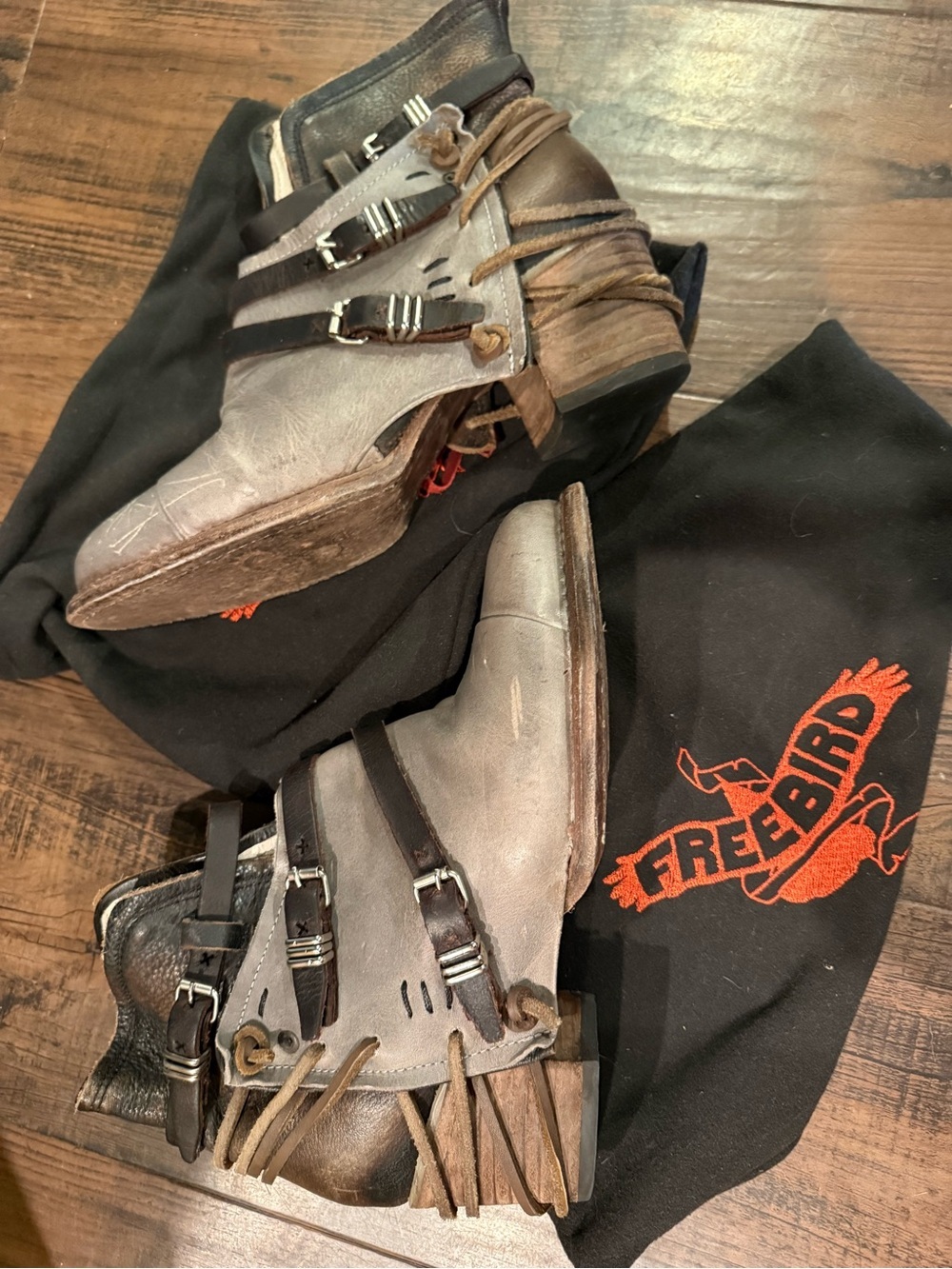 Freebird Crue Bootie Size 9